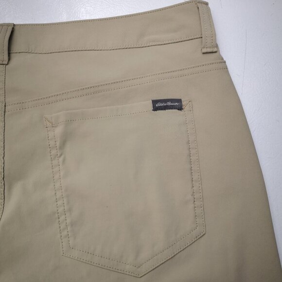 Eddie Bauer Men's Size 34/30 Tan Straight Legs Lightweight Casual Pants - Picture 5 of 13